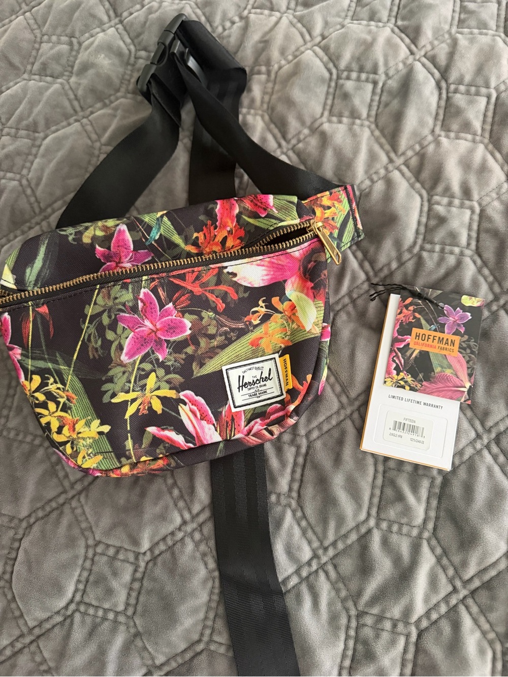 New!! Herschel Supply Company Floral Black Crossbody Waist Bag